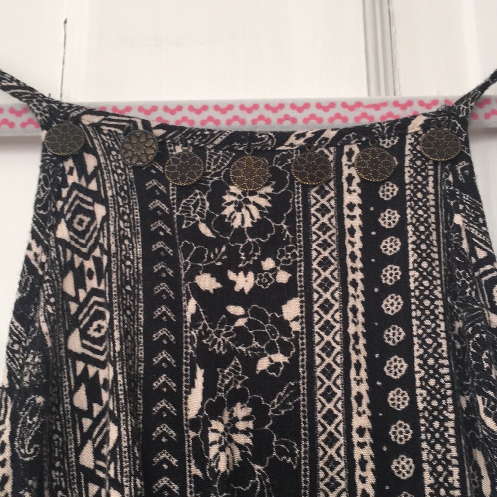 Short romper - Picture 2 of 3